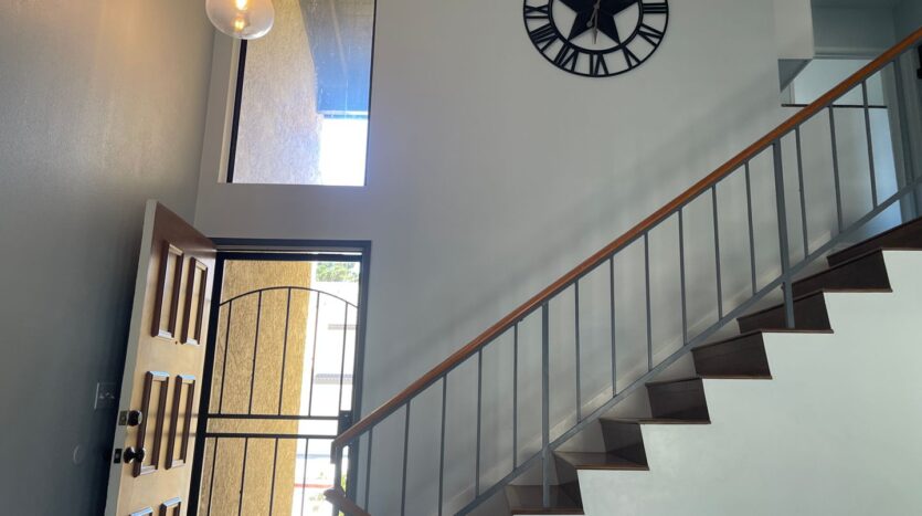 2518 Danube way  - Oxnard - California - 2 bed, 2.5 bath rental property