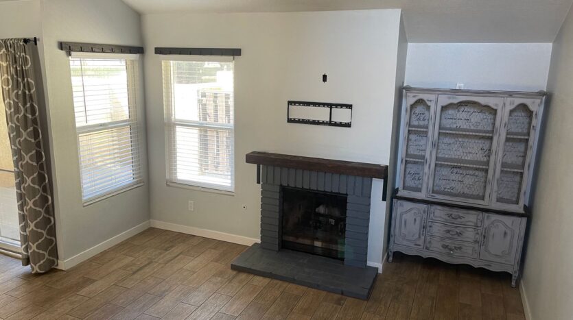 2518 Danube way  - Oxnard - California - 2 bed, 2.5 bath rental property