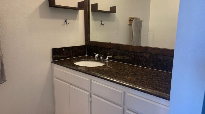 2518 Danube way  - Oxnard - California - 2 bed, 2.5 bath rental property