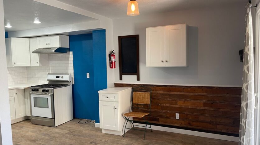 2518 Danube way  - Oxnard - California - 2 bed, 2.5 bath rental property