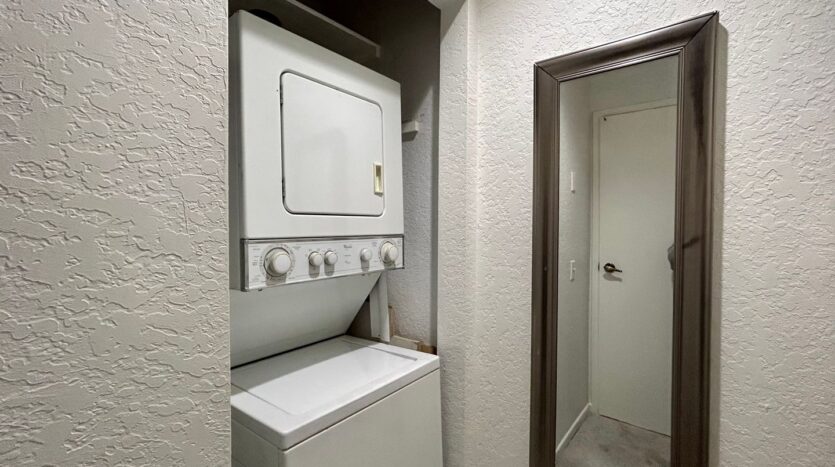 2601 S Broadmoor Dr Unit 63 - Palm Springs - California - 2 bed, 2 bath rental property