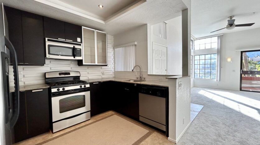 2601 S Broadmoor Dr Unit 63 - Palm Springs - California - 2 bed, 2 bath rental property