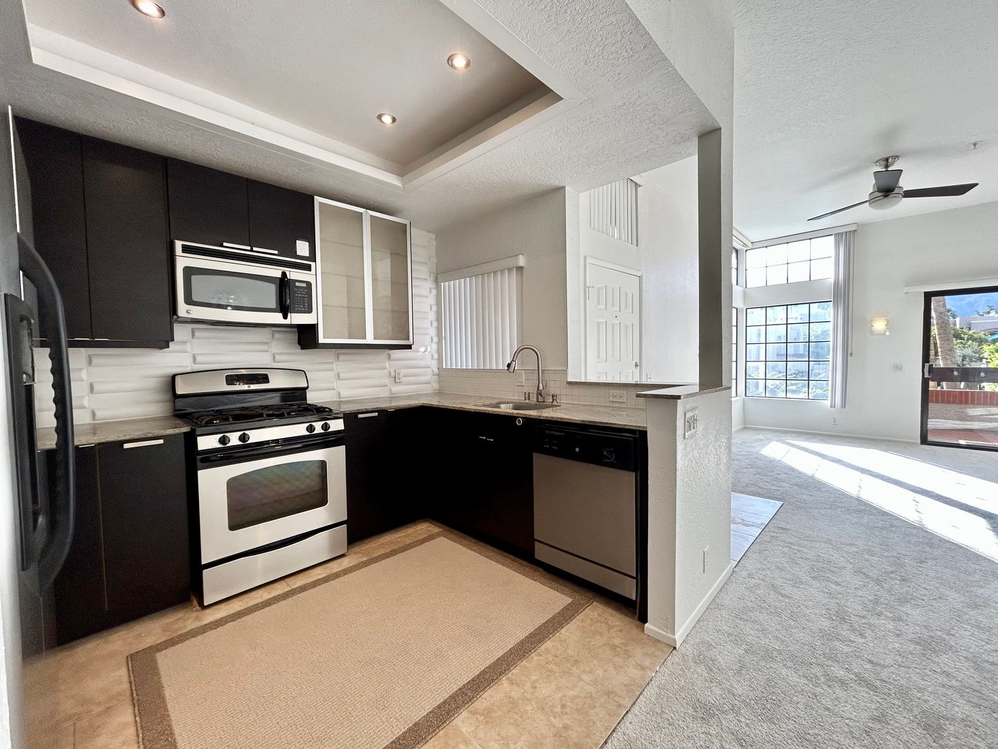 2601 S Broadmoor Dr Unit 63 - Palm Springs - California - 2 bed, 2 bath rental property