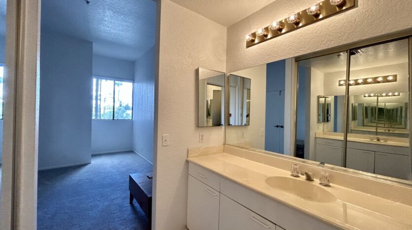 2601 S Broadmoor Dr Unit 63 - Palm Springs - California - 2 bed, 2 bath rental property