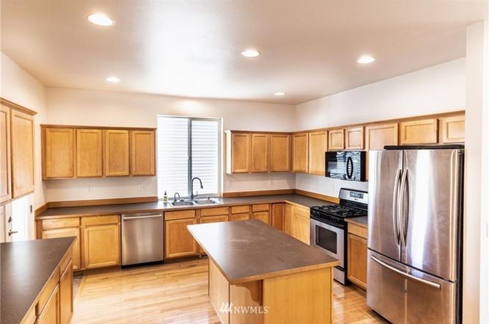 2602 88th Dr NE - Lake Stevens - Washington - 3 bed, 2.5 bath rental property