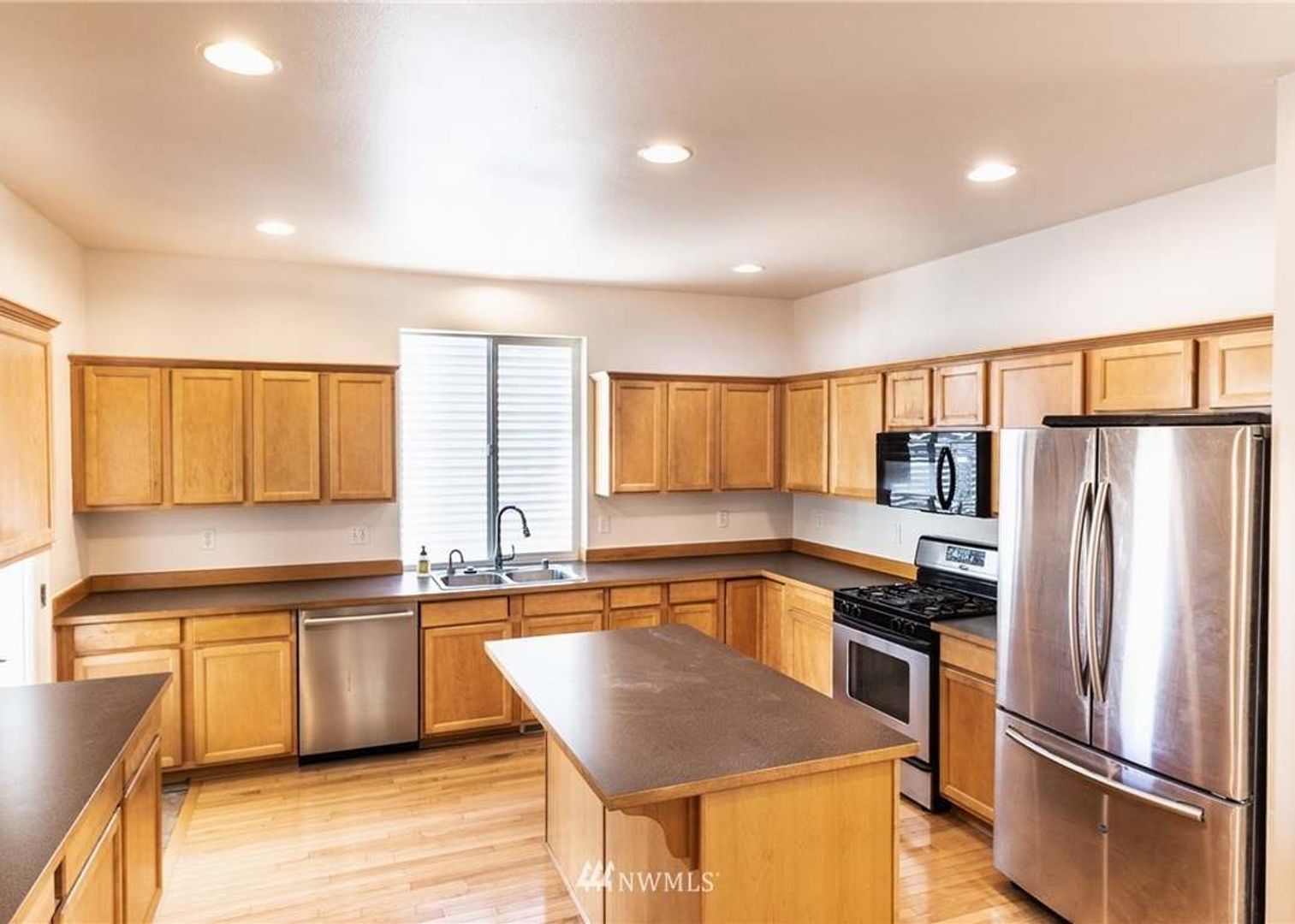 2602 88th Dr NE - Lake Stevens - Washington - 3 bed, 2.5 bath rental property