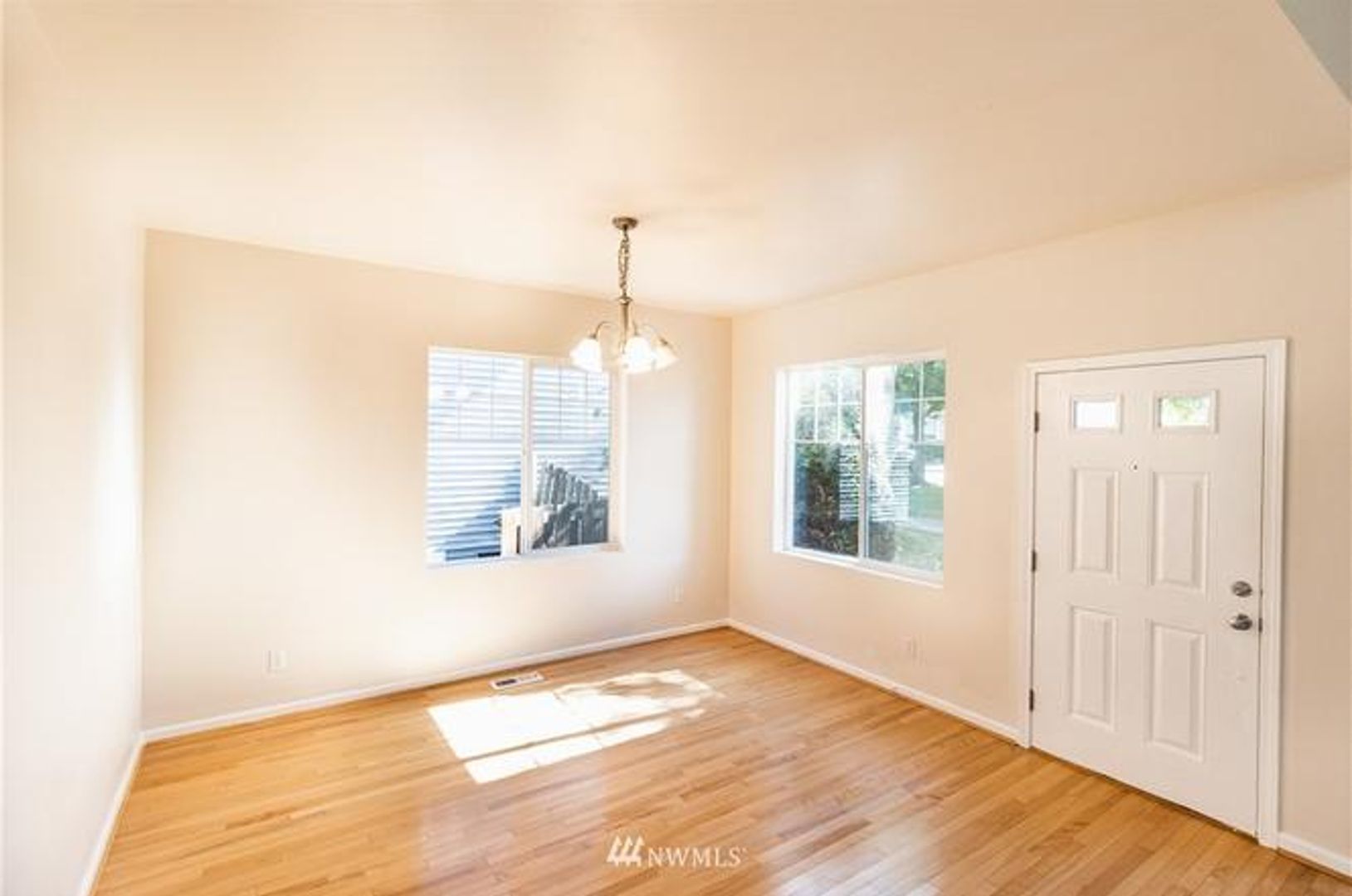 2602 88th Dr NE - Lake Stevens - Washington - 3 bed, 2.5 bath rental property