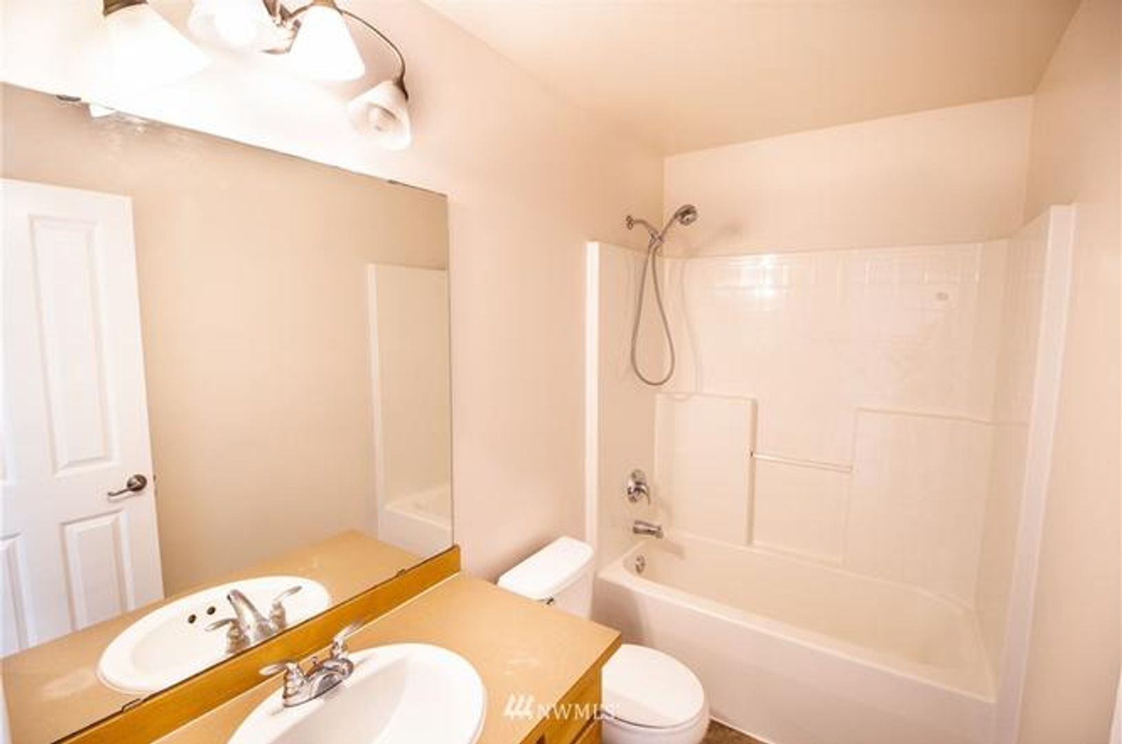 2602 88th Dr NE - Lake Stevens - Washington - 3 bed, 2.5 bath rental property