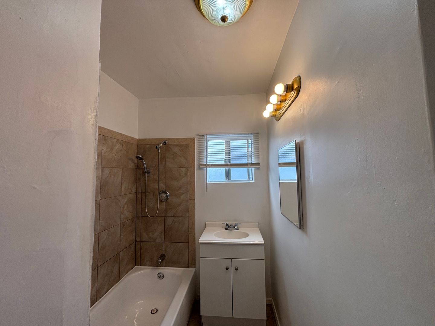 2775 Marcy Avenue - San Diego - California - 2 bed, 1 bath rental property
