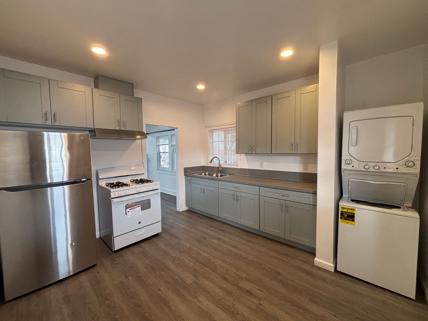 2775 Marcy Avenue - San Diego - California - 2 bed, 1 bath rental property