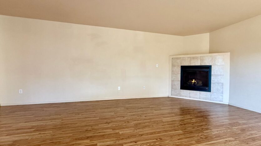 2828 SW Juniper Avenue - Redmond - Oregon - 3 bed, 2.5 bath rental property