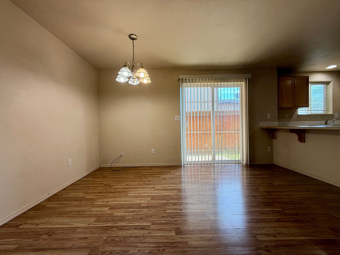 2828 SW Juniper Avenue - Redmond - Oregon - 3 bed, 2.5 bath rental property