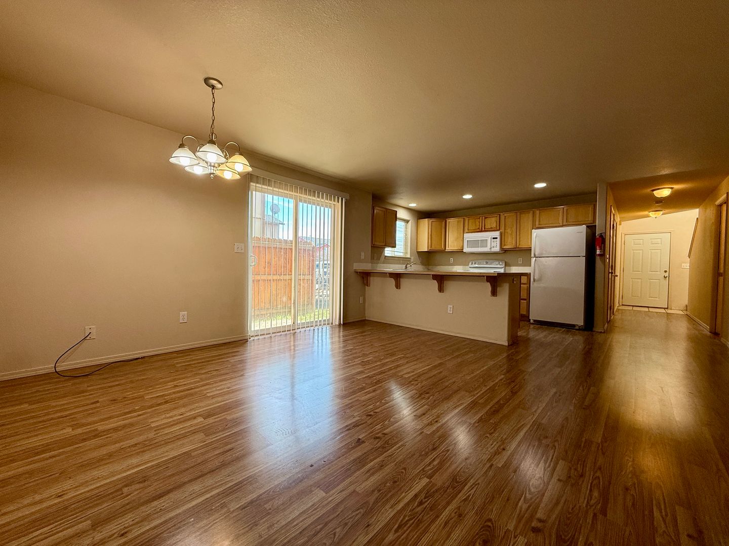 2828 SW Juniper Avenue - Redmond - Oregon - 3 bed, 2.5 bath rental property