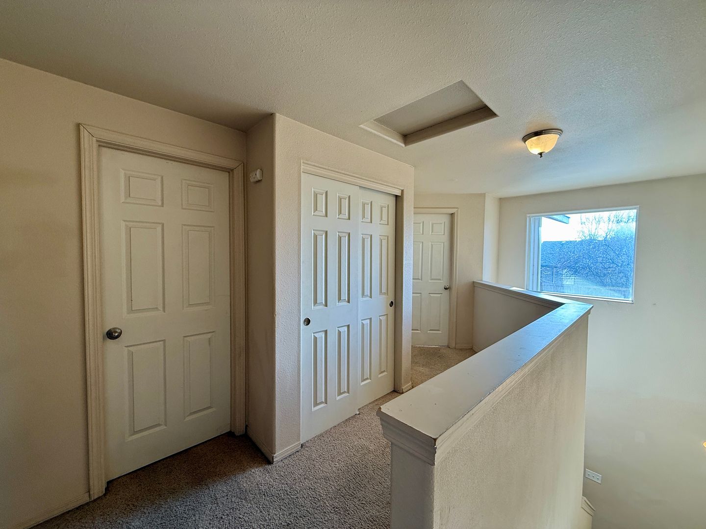 2828 SW Juniper Avenue - Redmond - Oregon - 3 bed, 2.5 bath rental property