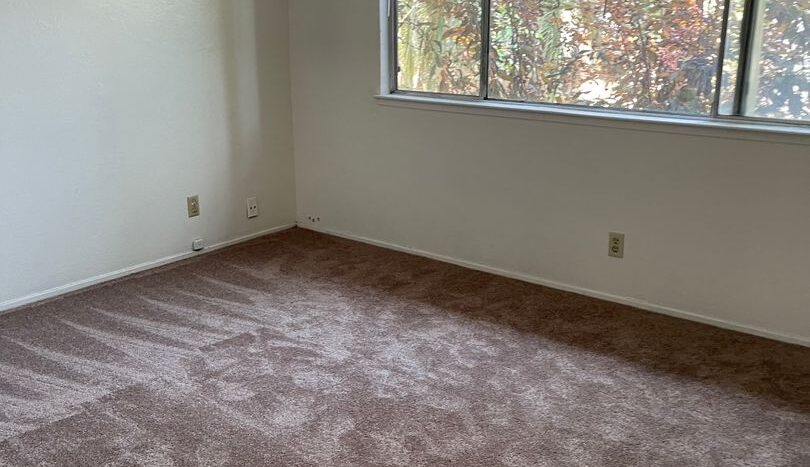 29163 Dixon Street - Hayward - California - 3 bed, 1.5 bath rental property