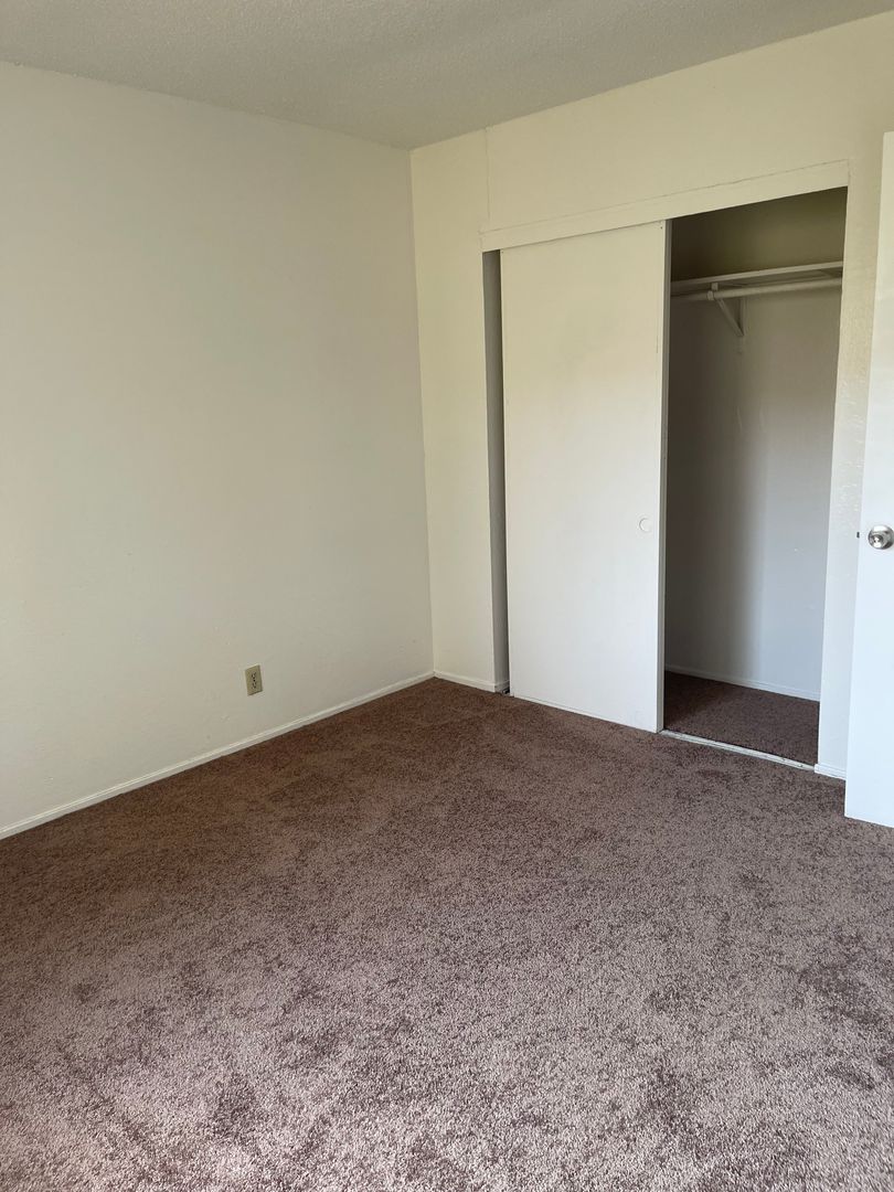 29163 Dixon Street - Hayward - California - 3 bed, 1.5 bath rental property
