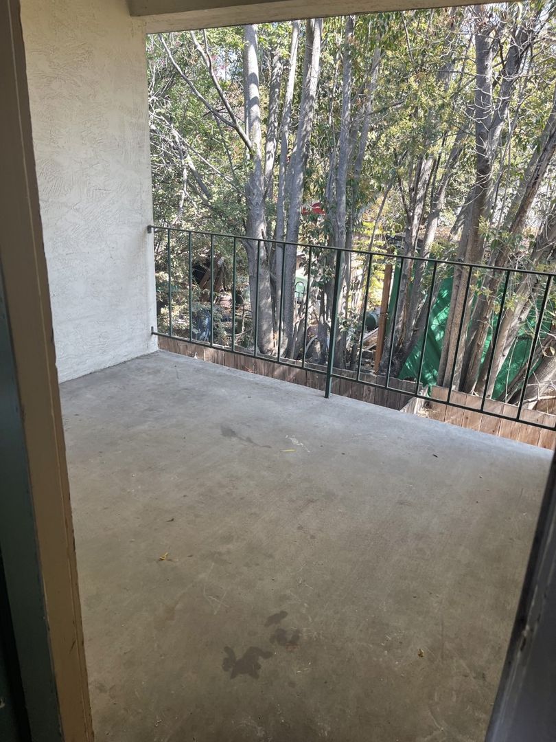 29163 Dixon Street - Hayward - California - 3 bed, 1.5 bath rental property