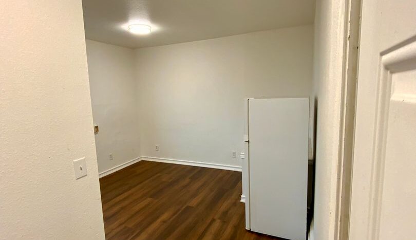 2922 Hoyt Ave - 204 - Everett - Washington - 1 bath rental property