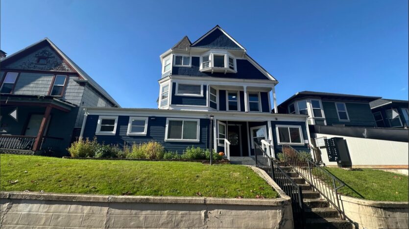 2922 Hoyt Ave - 204 - Everett - Washington - 1 bath rental property