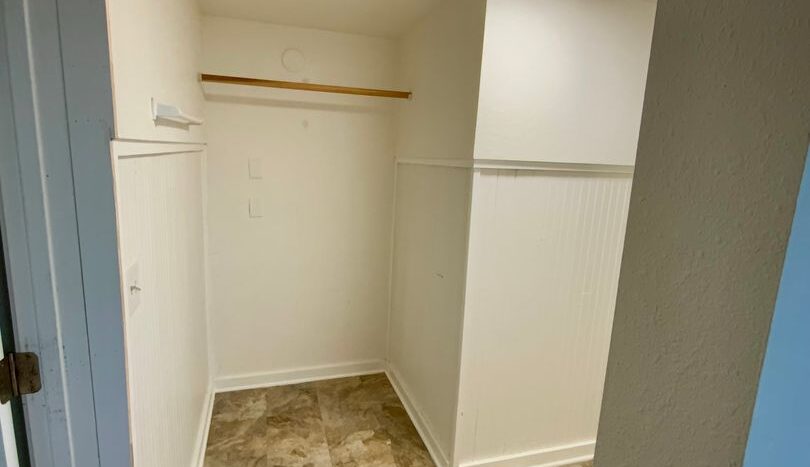 2922 Hoyt Ave - 204 - Everett - Washington - 1 bath rental property
