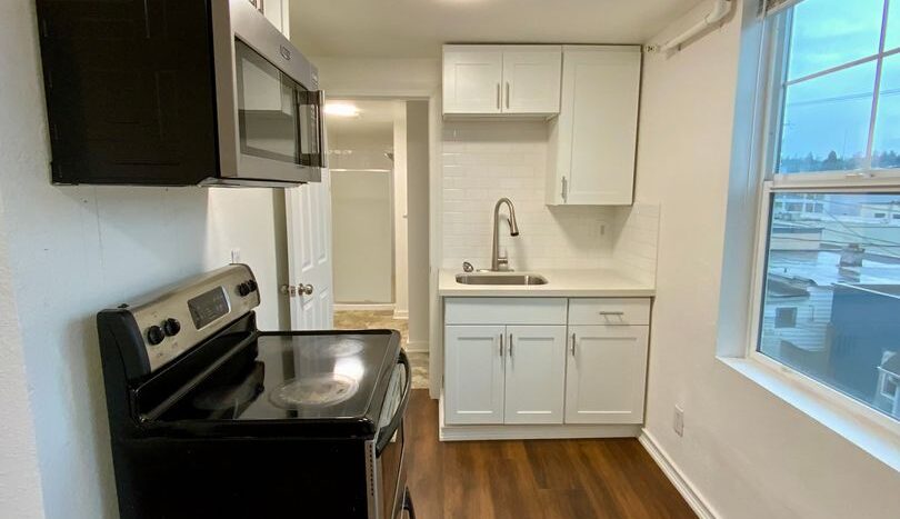 2922 Hoyt Ave - 204 - Everett - Washington - 1 bath rental property