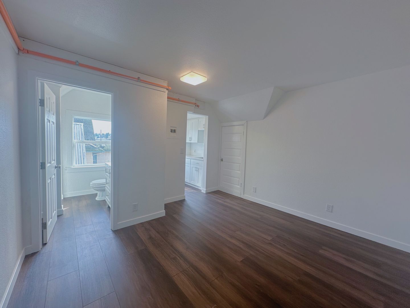 2922 Hoyt Ave - 303 - Everett - Washington - 1 bath rental property