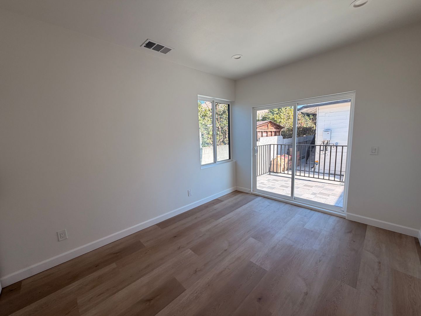 2947-2949 Dalton Ave  - Los Angeles - California - 3 bed, 2 bath rental property