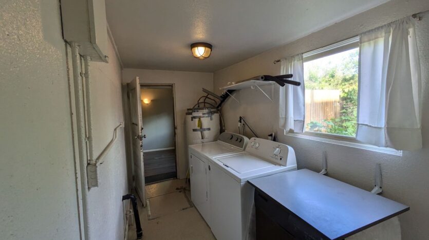 309 Kentucky St. - Bellingham - Washington - 5 bed, 2 bath rental property