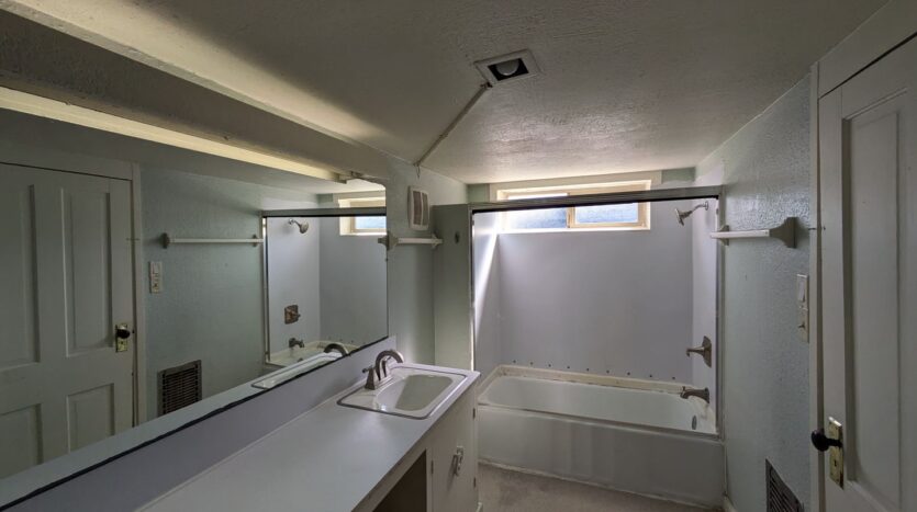 309 Kentucky St. - Bellingham - Washington - 5 bed, 2 bath rental property