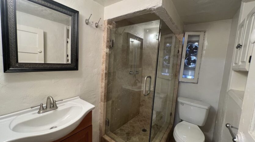 312 Avenida Monterey - San Clemente - California - 1 bed, 1 bath rental property