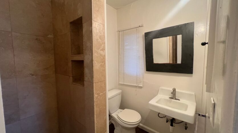 312 Avenida Monterey - San Clemente - California - 1 bath rental property