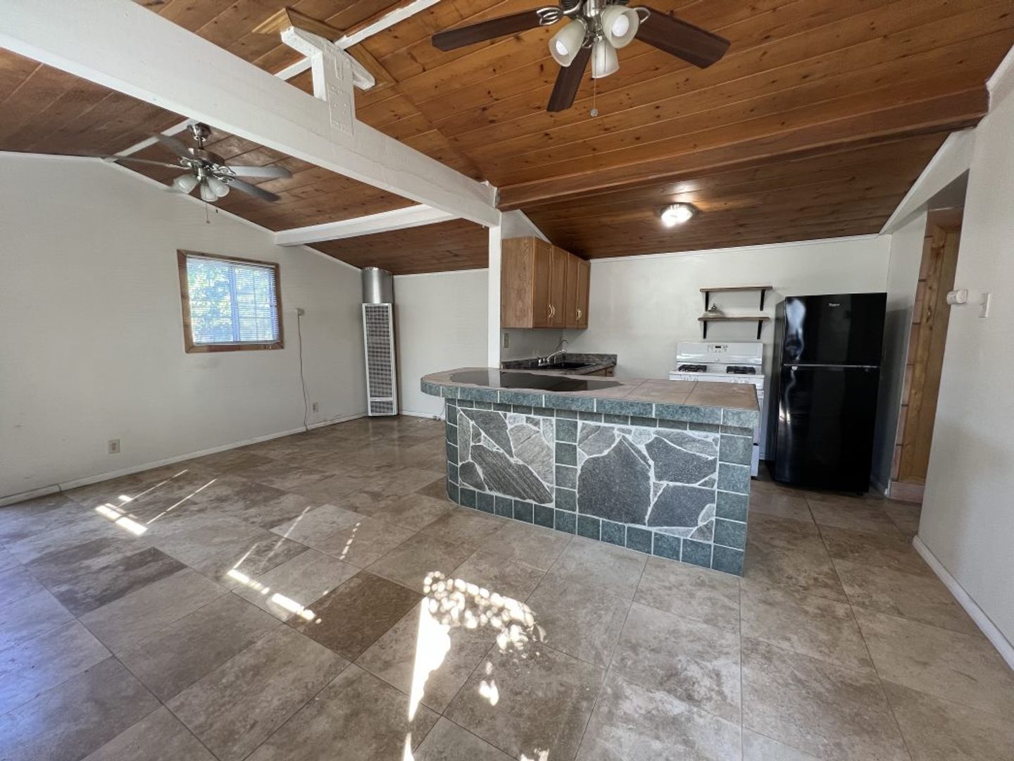 312 Avenida Monterey - San Clemente - California - 1 bed, 1 bath rental property