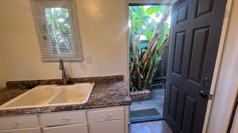 312 Avenida Monterey - San Clemente - California - 1 bath rental property