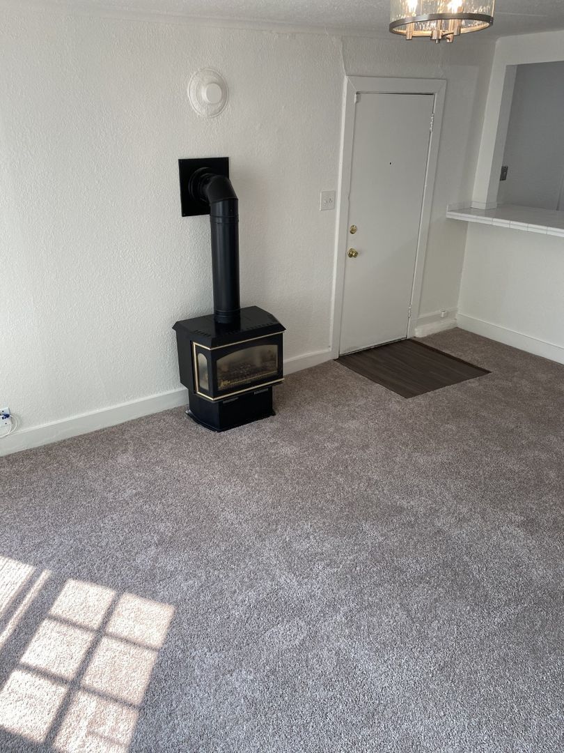 326 A Capitol Street  - Vallejo - California - 1 bed, 1 bath rental property