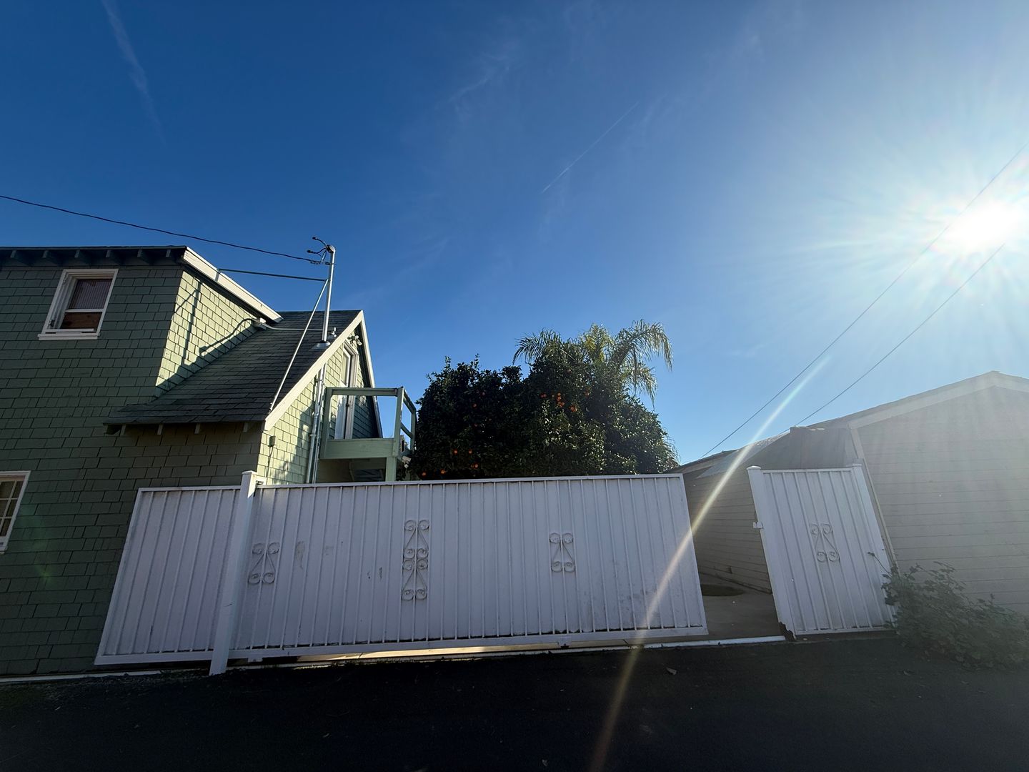 329 N Cherry Street - Tulare - California - 1 bath rental property