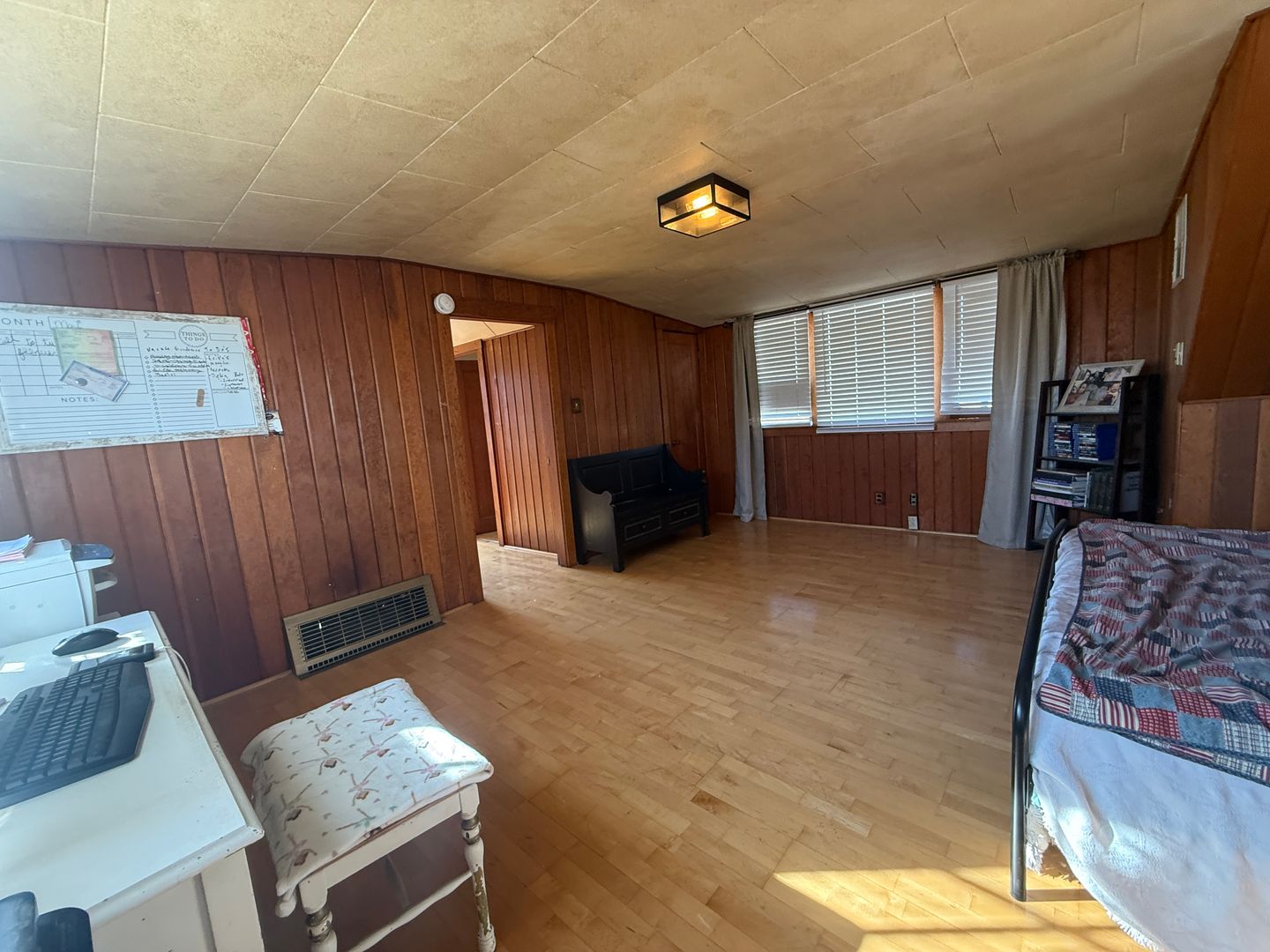 329 N Cherry Street - Tulare - California - 1 bath rental property