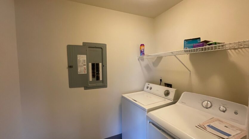 332 E. BELLIS FAIR PKWY - #201 - Bellingham - Washington - 2 bed, 2 bath rental property