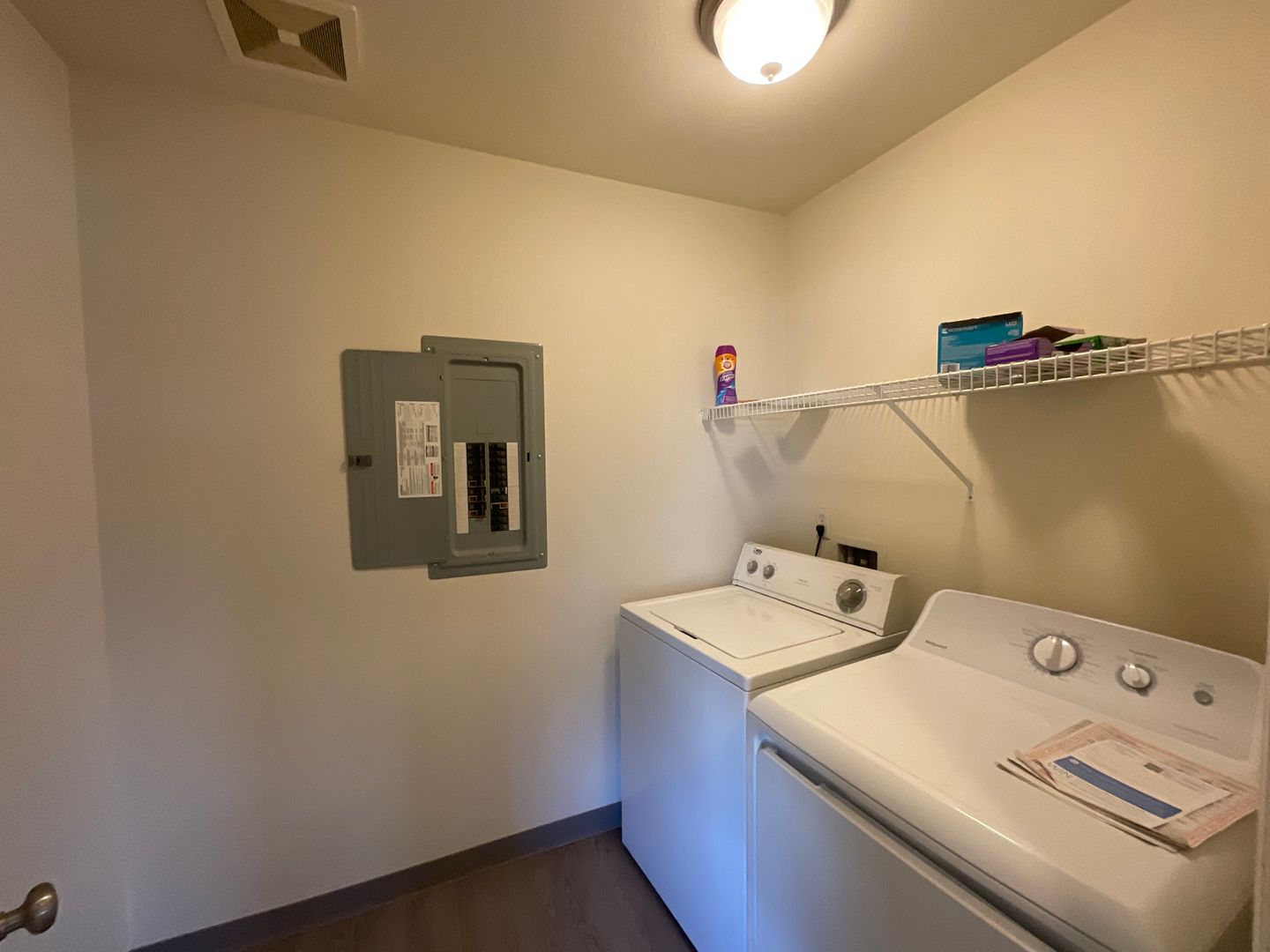 332 E. BELLIS FAIR PKWY - #201 - Bellingham - Washington - 2 bed, 2 bath rental property