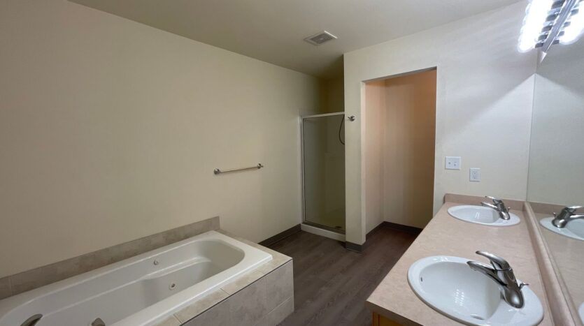 332 E. BELLIS FAIR PKWY - #201 - Bellingham - Washington - 2 bed, 2 bath rental property