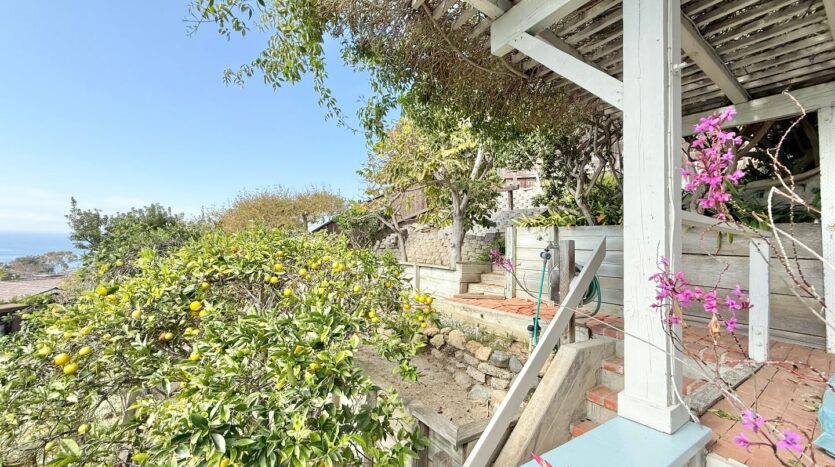 334 Pinecrest Dr - Laguna Beach - California - 2 bed, 2 bath rental property