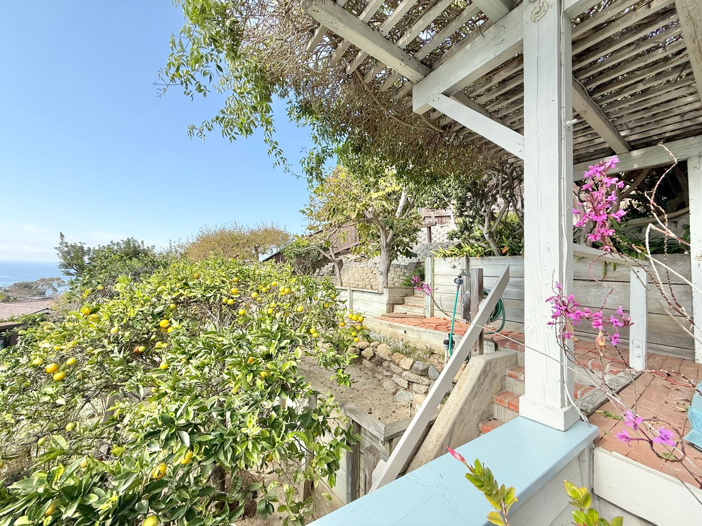 334 Pinecrest Dr - Laguna Beach - California - 2 bed, 2 bath rental property
