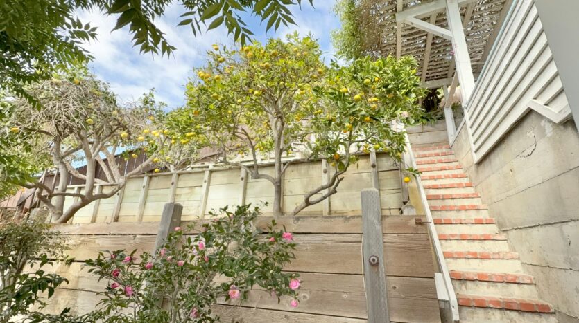 334 Pinecrest Dr - Laguna Beach - California - 2 bed, 2 bath rental property