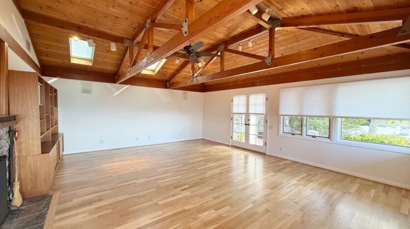 334 Pinecrest Dr - Laguna Beach - California - 2 bed, 2 bath rental property