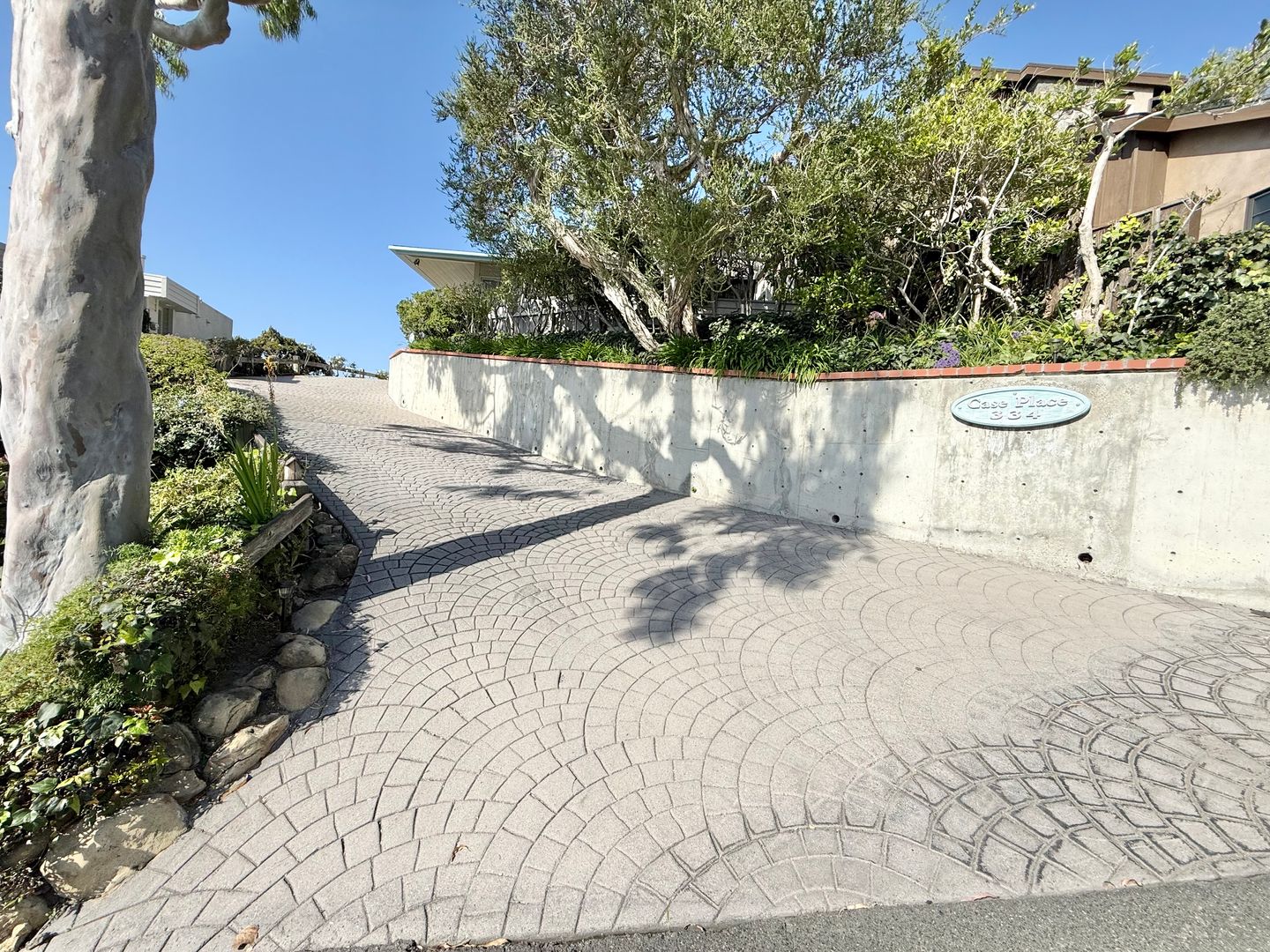 334 Pinecrest Dr - Laguna Beach - California - 2 bed, 2 bath rental property