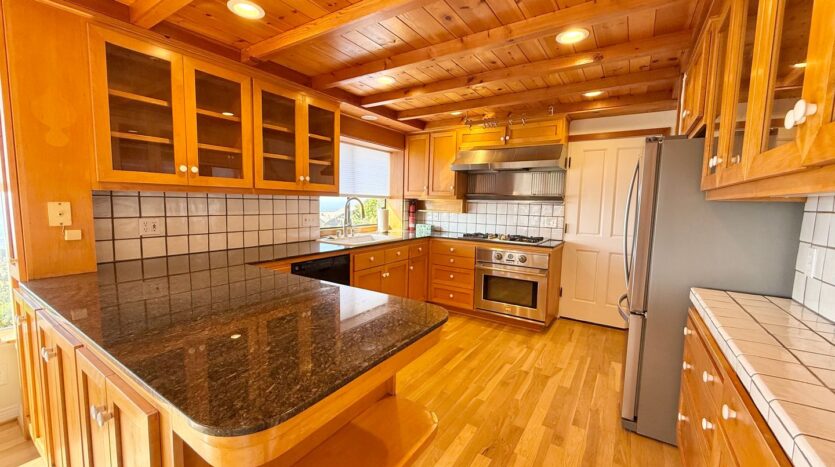 334 Pinecrest Dr - Laguna Beach - California - 2 bed, 2 bath rental property