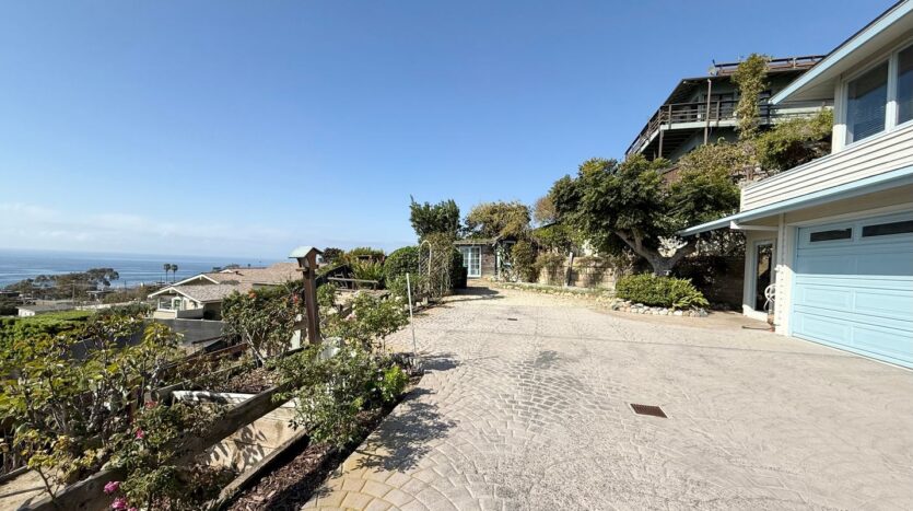 334 Pinecrest Dr - Laguna Beach - California - 2 bed, 2 bath rental property