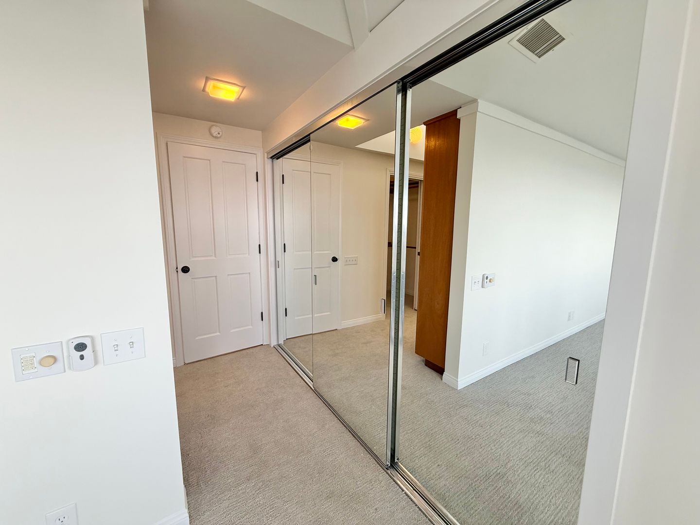 334 Pinecrest Dr - Laguna Beach - California - 2 bed, 2 bath rental property