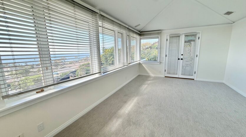 334 Pinecrest Dr - Laguna Beach - California - 2 bed, 2 bath rental property