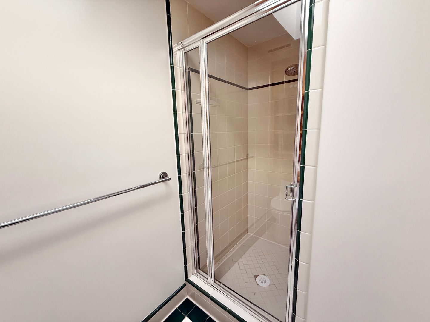 334 Pinecrest Dr - Laguna Beach - California - 2 bed, 2 bath rental property