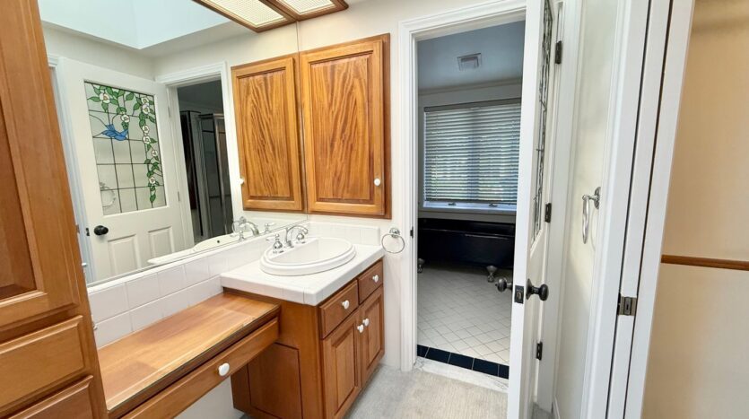 334 Pinecrest Dr - Laguna Beach - California - 2 bed, 2 bath rental property